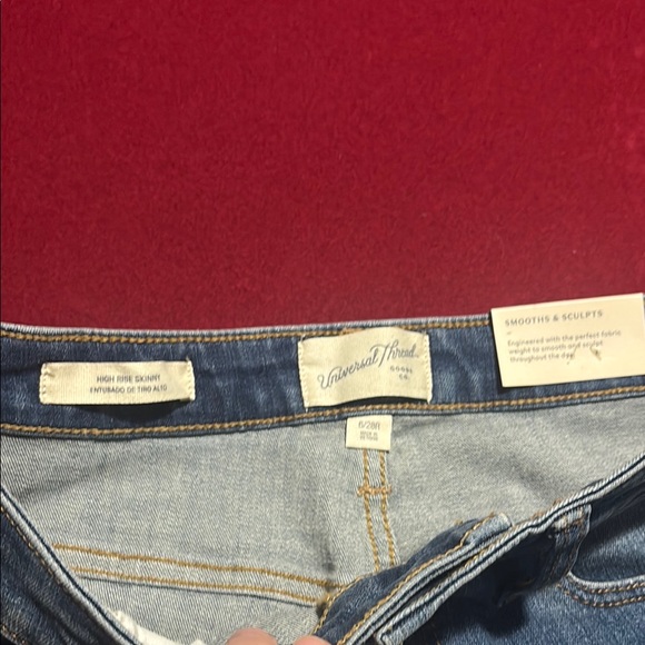 Universal Thread Light Blue High Rise Jeans - Picture 6 of 6